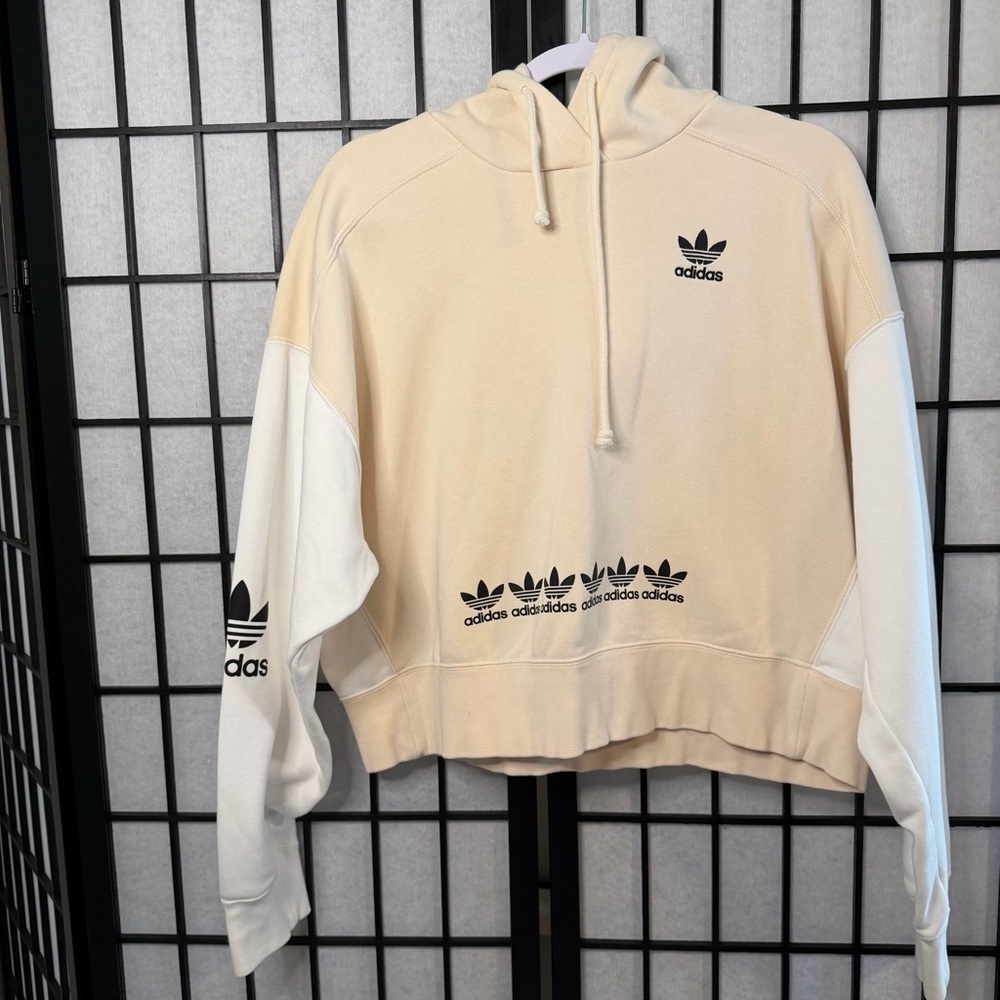 Adidas Women's Logo Play Cream & White Cropped Hoodie Large - Picture 4 of 7